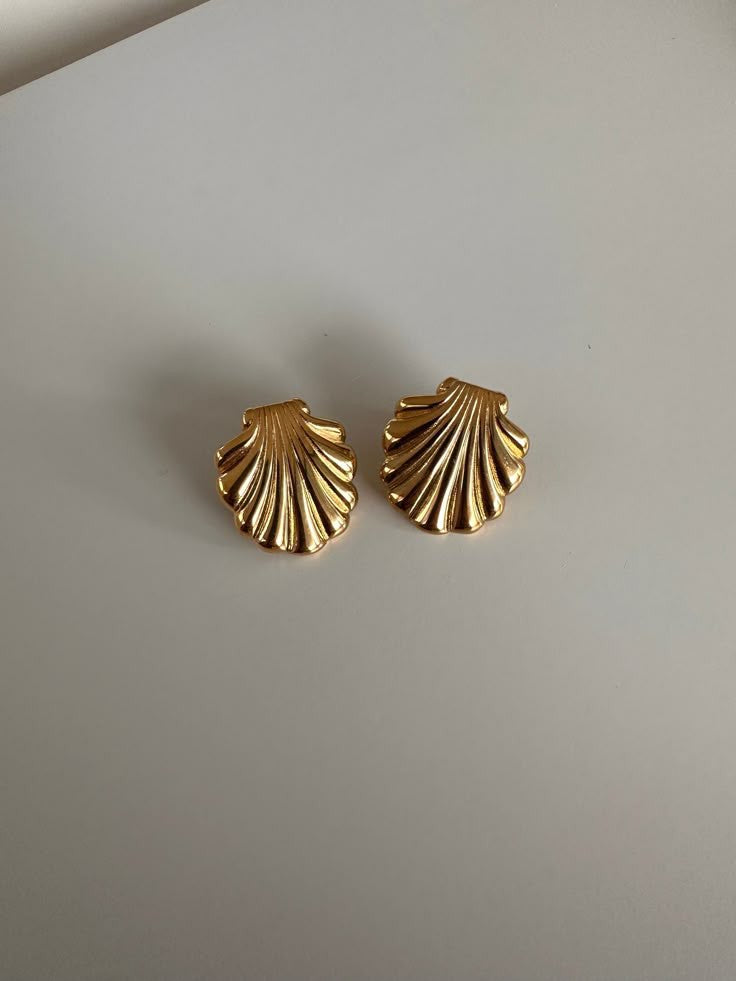 Vintage Shell Çelik Küpe